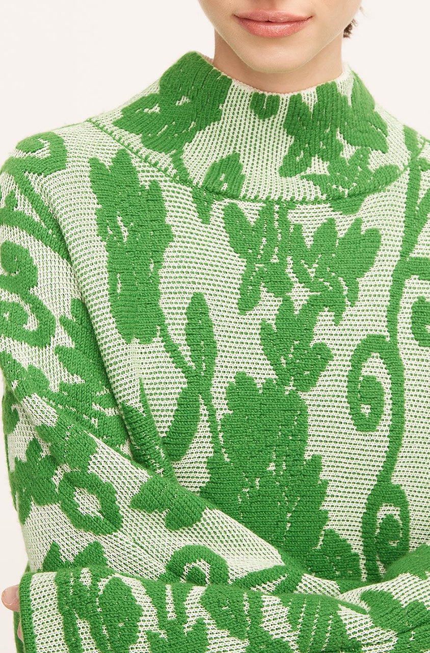 Tapestry Jacquard Turtleneck | Tapestry Fleur Golf Combo