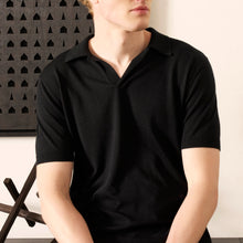 elliot-black-4.jpg
