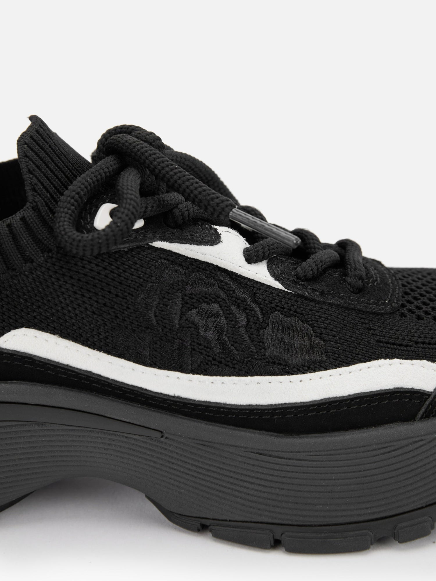 Sneaker | Black