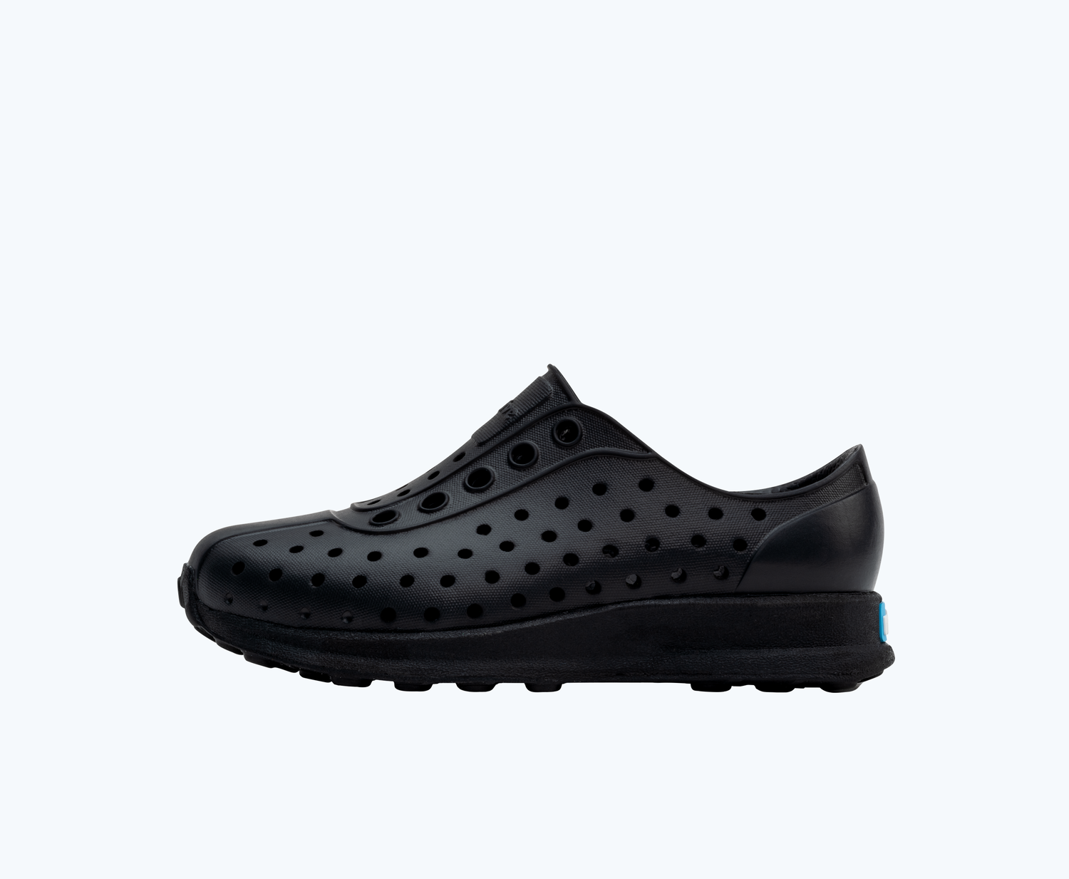 Side view of a Native Shoes Kids Robbie Kids | Jiffy Black/ Jiffy Black/ Jiffy Speckle Rubber Footwear