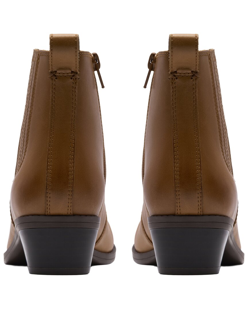 Clarks | Womens | Collection Danyelle Skip Leather Boot | Brown