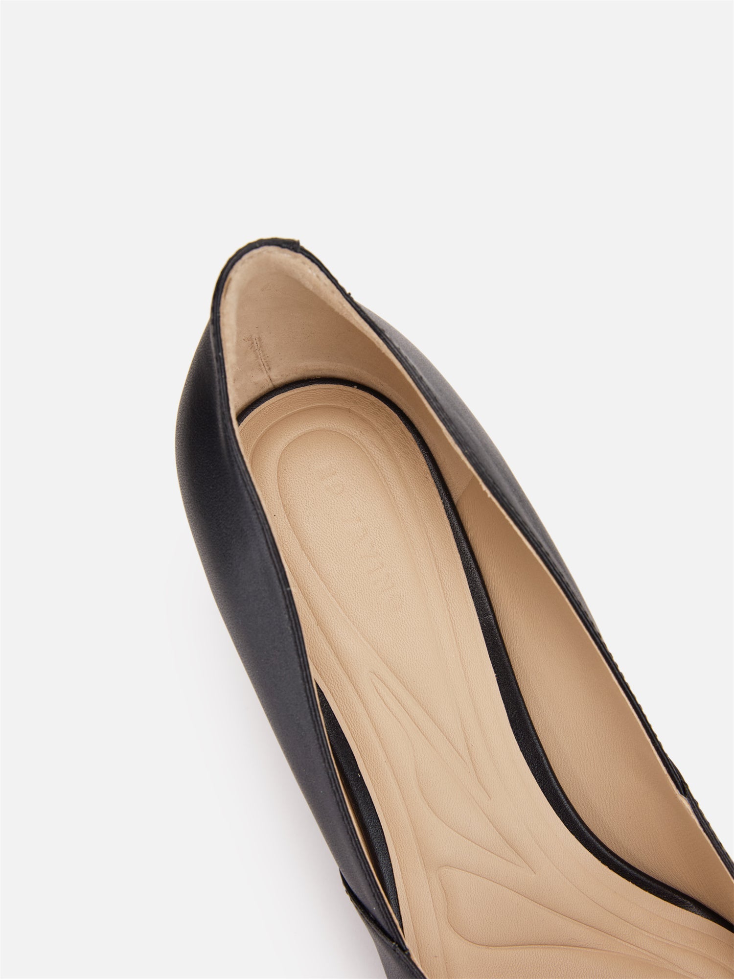 Mother-of-Pearl Fulu Decorative Buckle Flats | Black