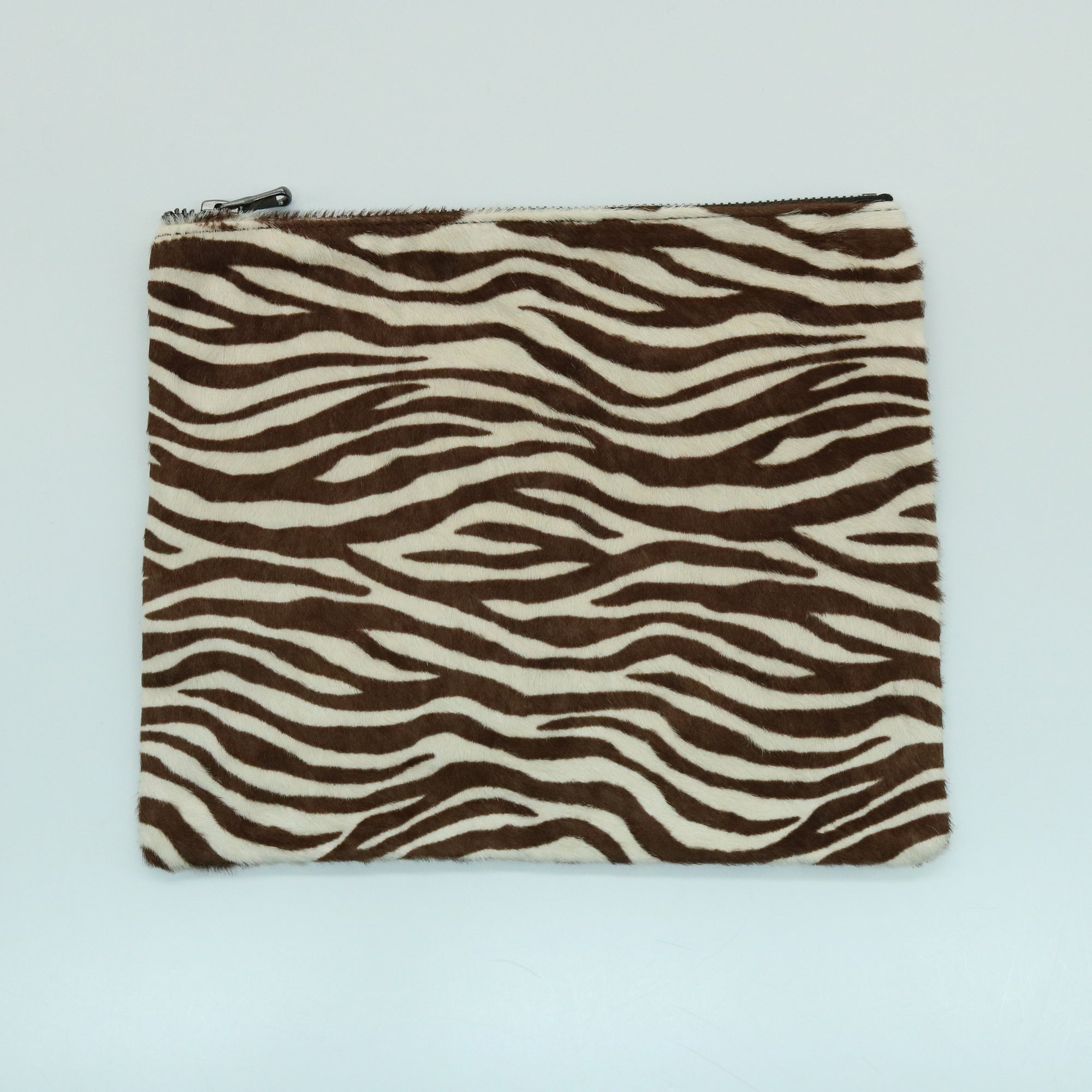 Unisex | Travel Cosmetic Bag In Haircalf | Zebra