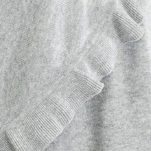 Womens | Cashmere Ruffled Shawl | Light Grey