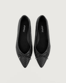 Enfiis Black sheepskin pattern microfiber woven ballet flats. | Black