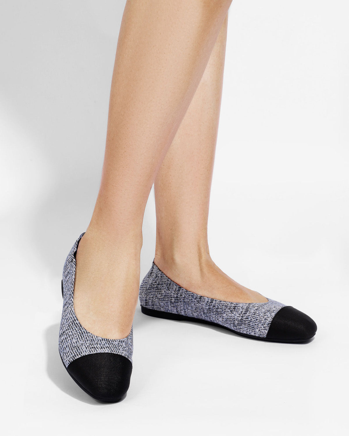 Enfiis Black Twill Jacquard Ballet Flats | Multi