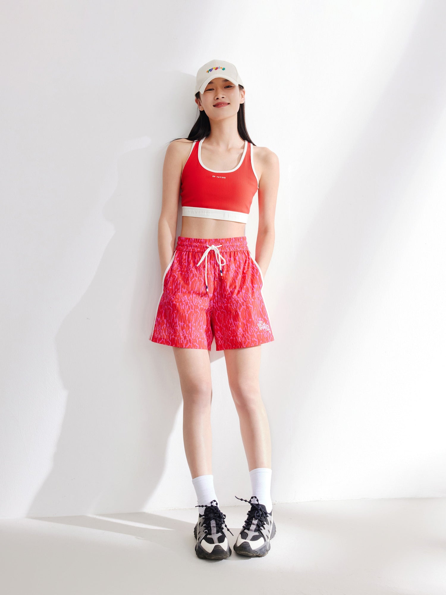 Shorts | Red