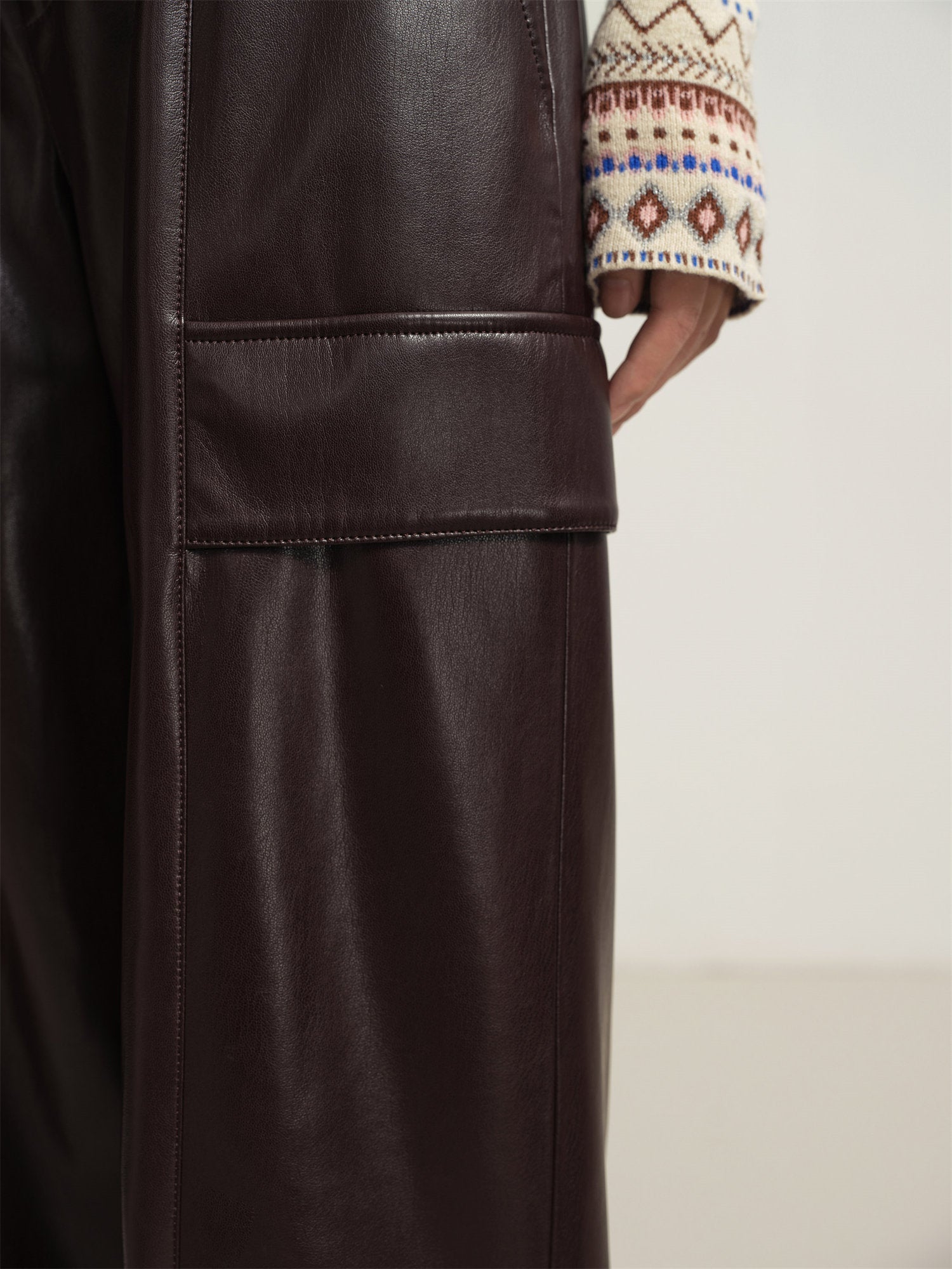 Leather Cargo Pants | Dark Brown