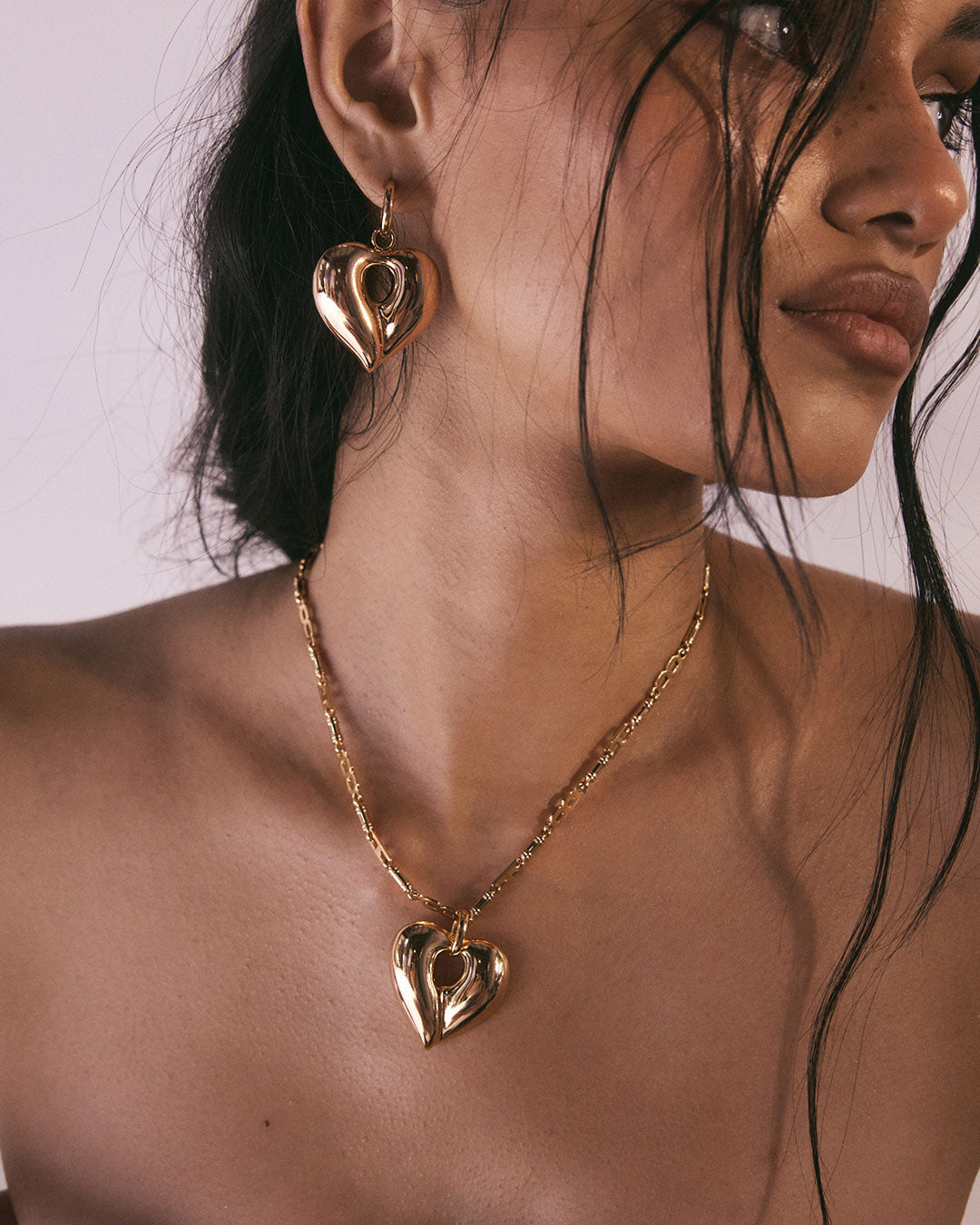 The Corazon Statement Hoops | Gold