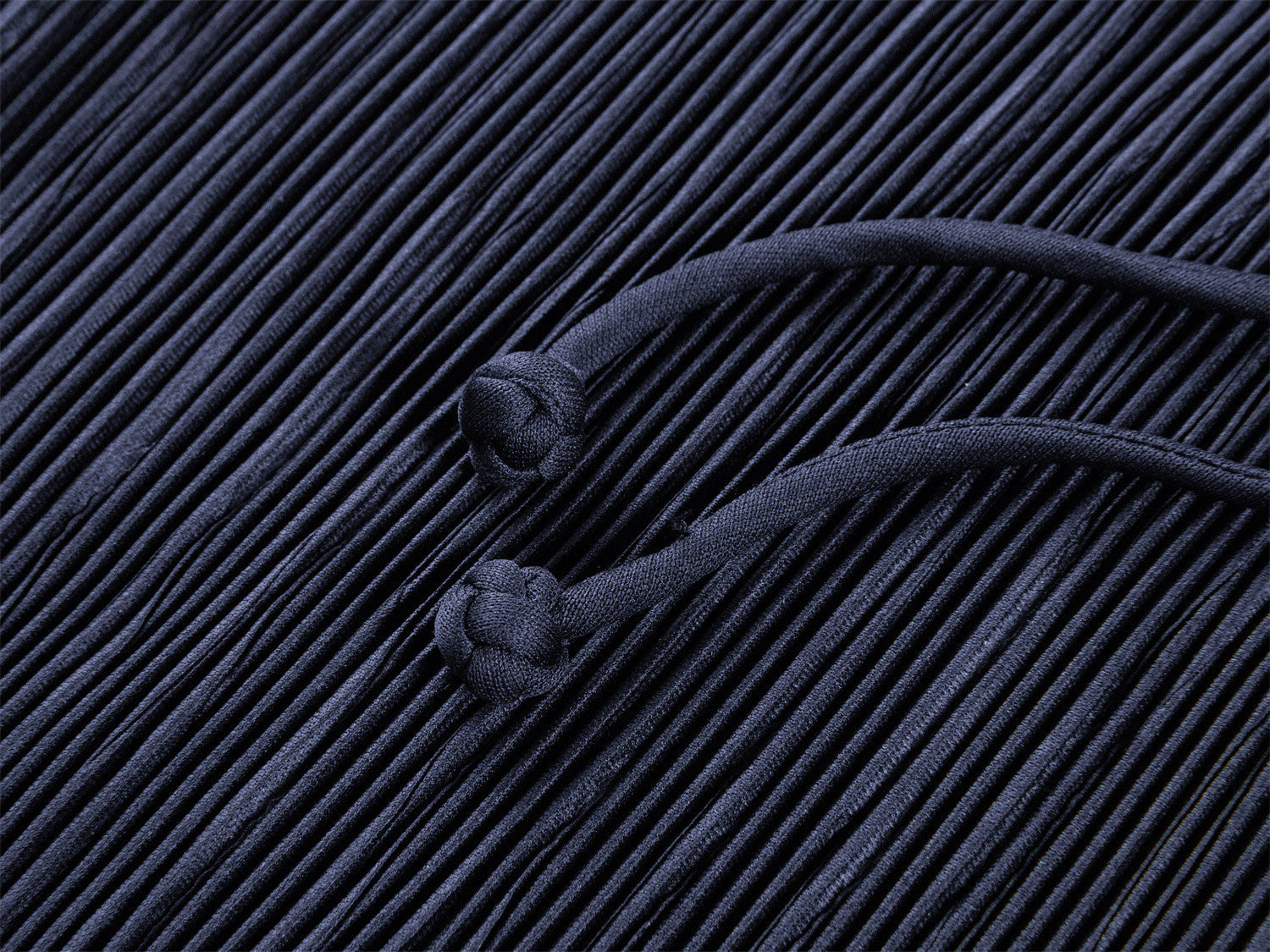 Pleated Slimming Dress | Navy