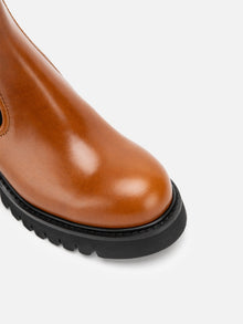 Elastic Side Chelsea Boots | Brown