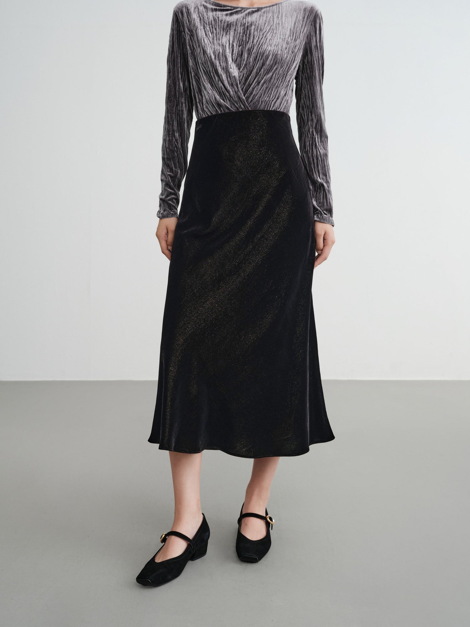 Mulberry Silk Velvet Fishtail Skirt | Black