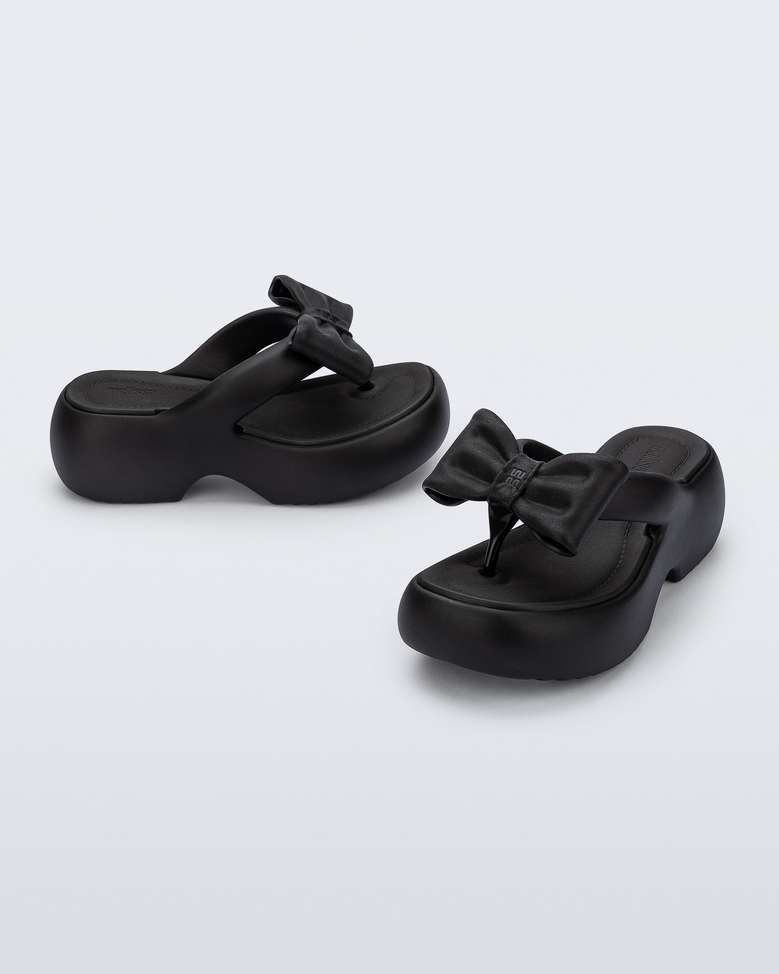Womens | Free Fuzzy Bow Platform | Black
