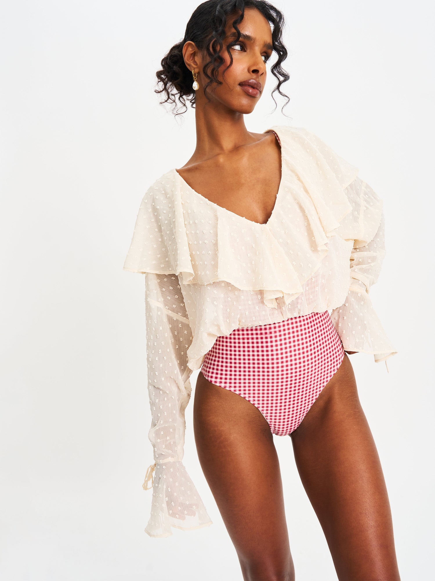 Magali Dotted Mesh Ruffle V Collar Top | Beige