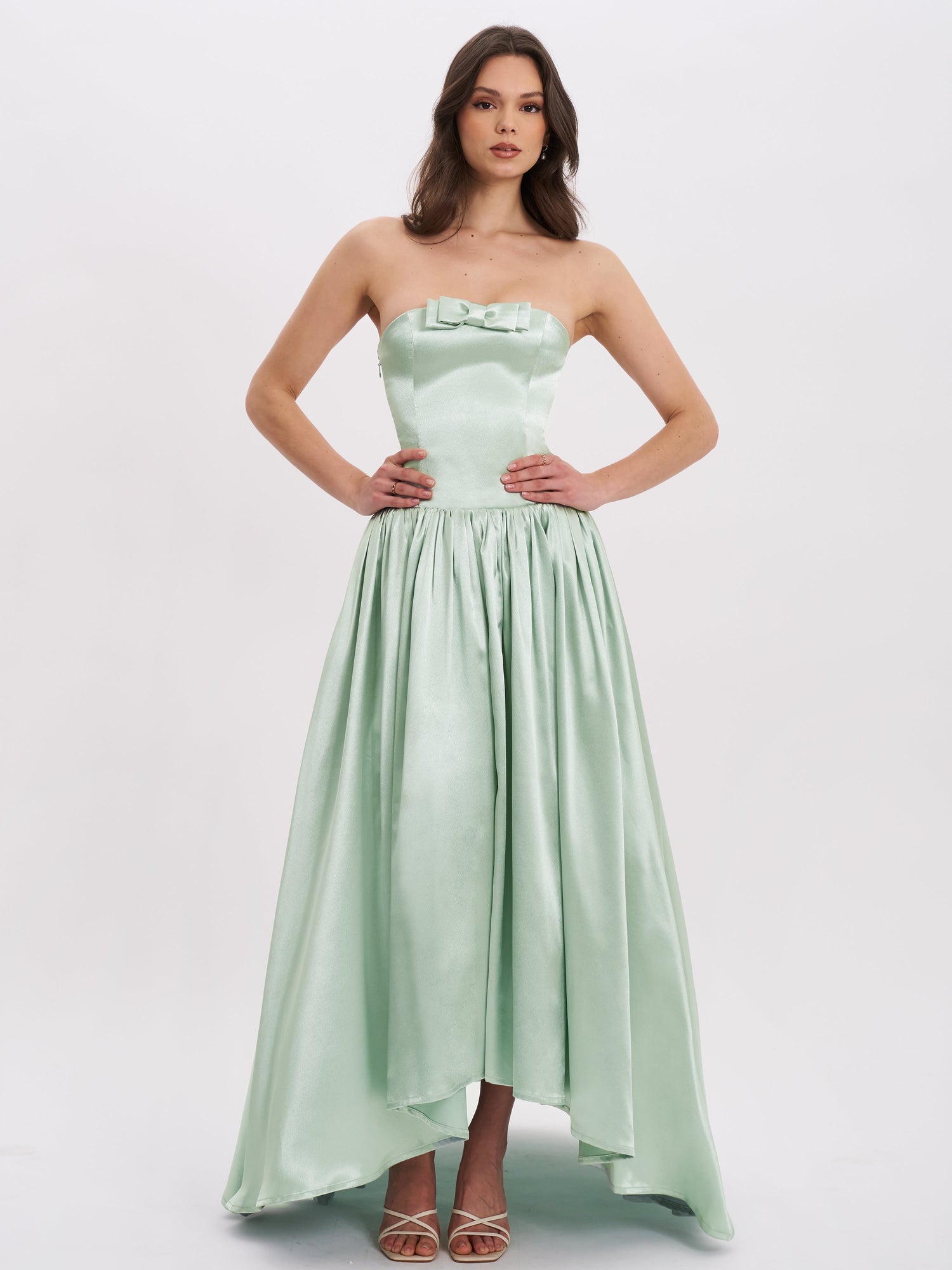 Lael Back Button Trailing Gown | Mint Green