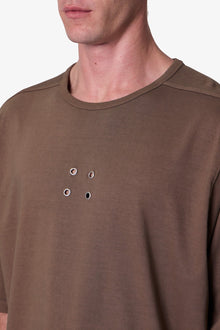 4 Eyelets Tee | Brown