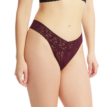 Signature Lace Original Rise Thong | Dried Cherry