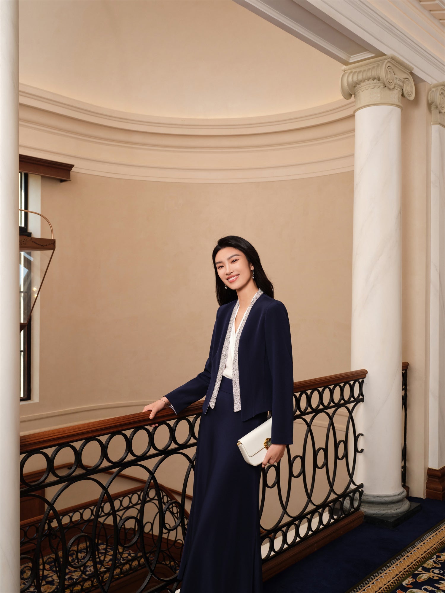 Heavy Silk Front-Closure Jacket | Navy
