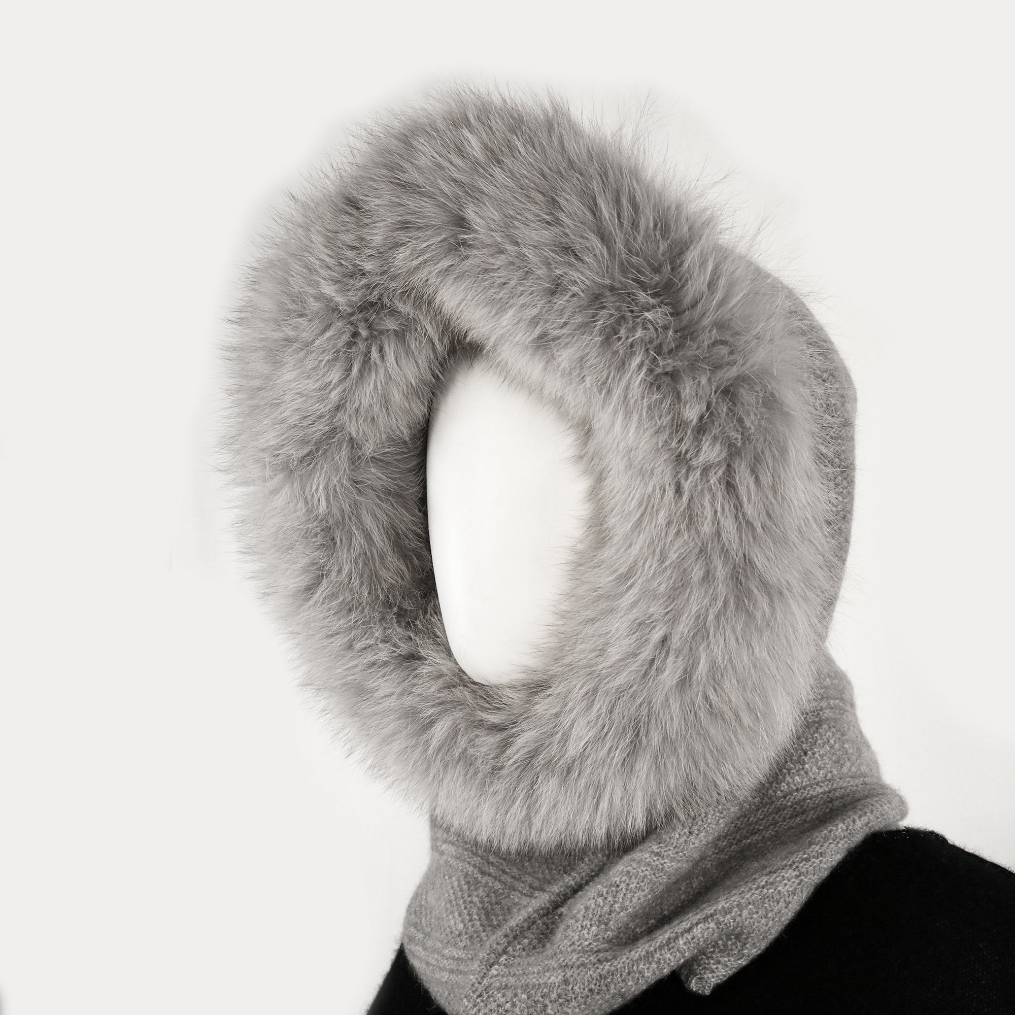 Womens | Cashmere Hood with Fur | Light Grey