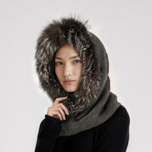 Womens | Cashmere Hood with Fur | Medium Grey