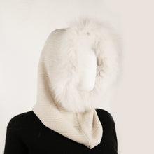 Womens | Cashmere Hood with Fur | Yogi Ivory