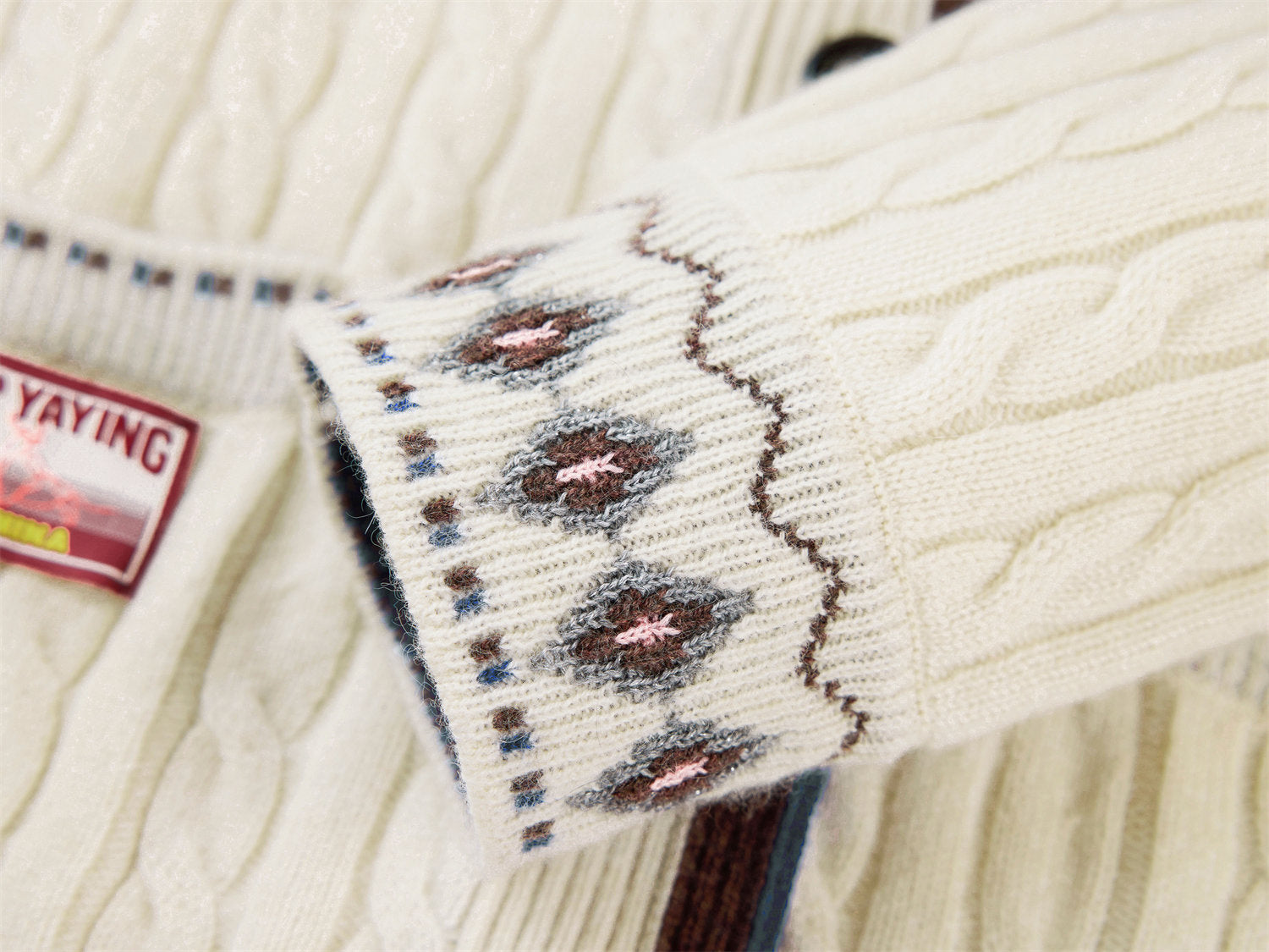 Yak Wool Ethnic Jacquard Cable Knit Cardigan | Beige