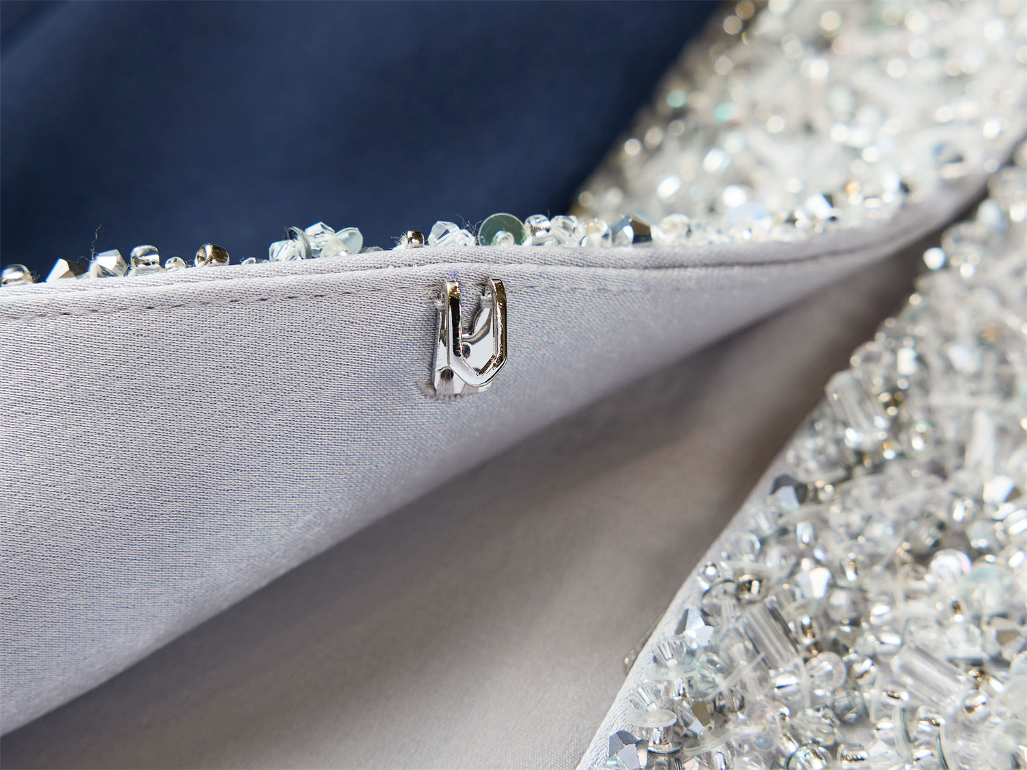 Heavy Silk Front-Closure Jacket | Navy