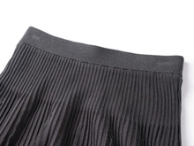 Eyelash Lace Mini Skirt | Grey