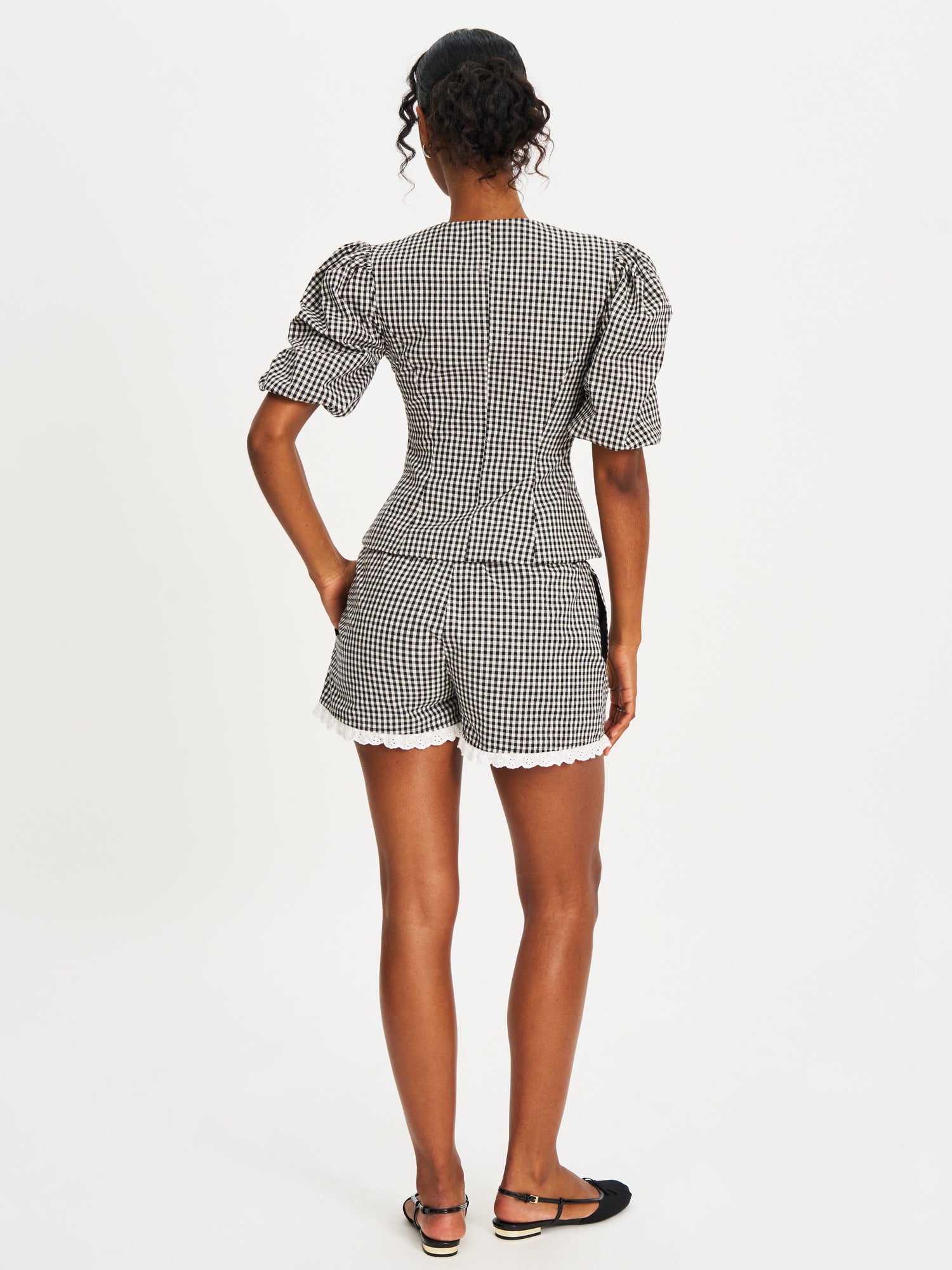 Qusayla Cotton Bubble Sleeve Bowtie Top | Black Gingham