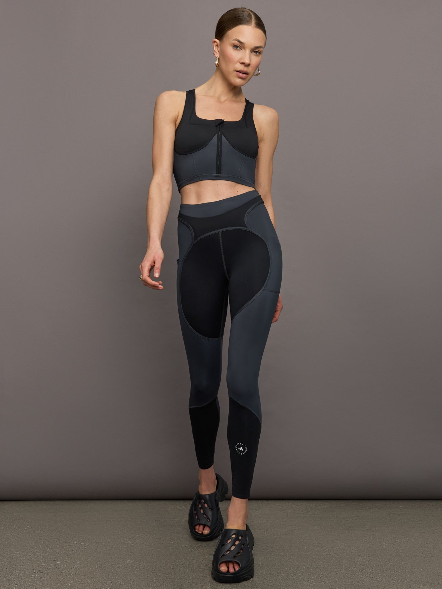 aSMC Two-Tone Zipped Crop | Black/Carbon