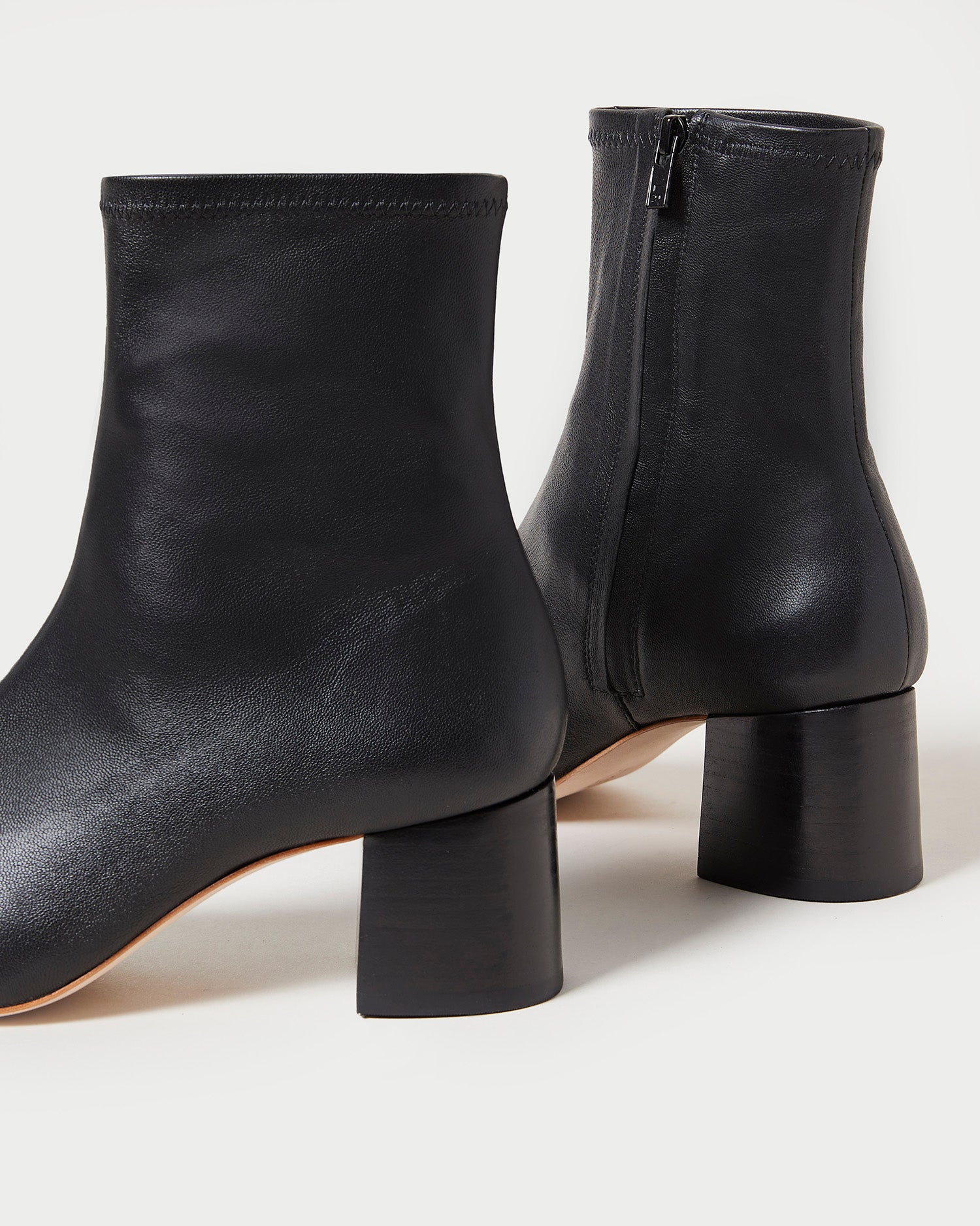 Color: Black