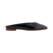 Amara Slides | Black Shiny Leather
