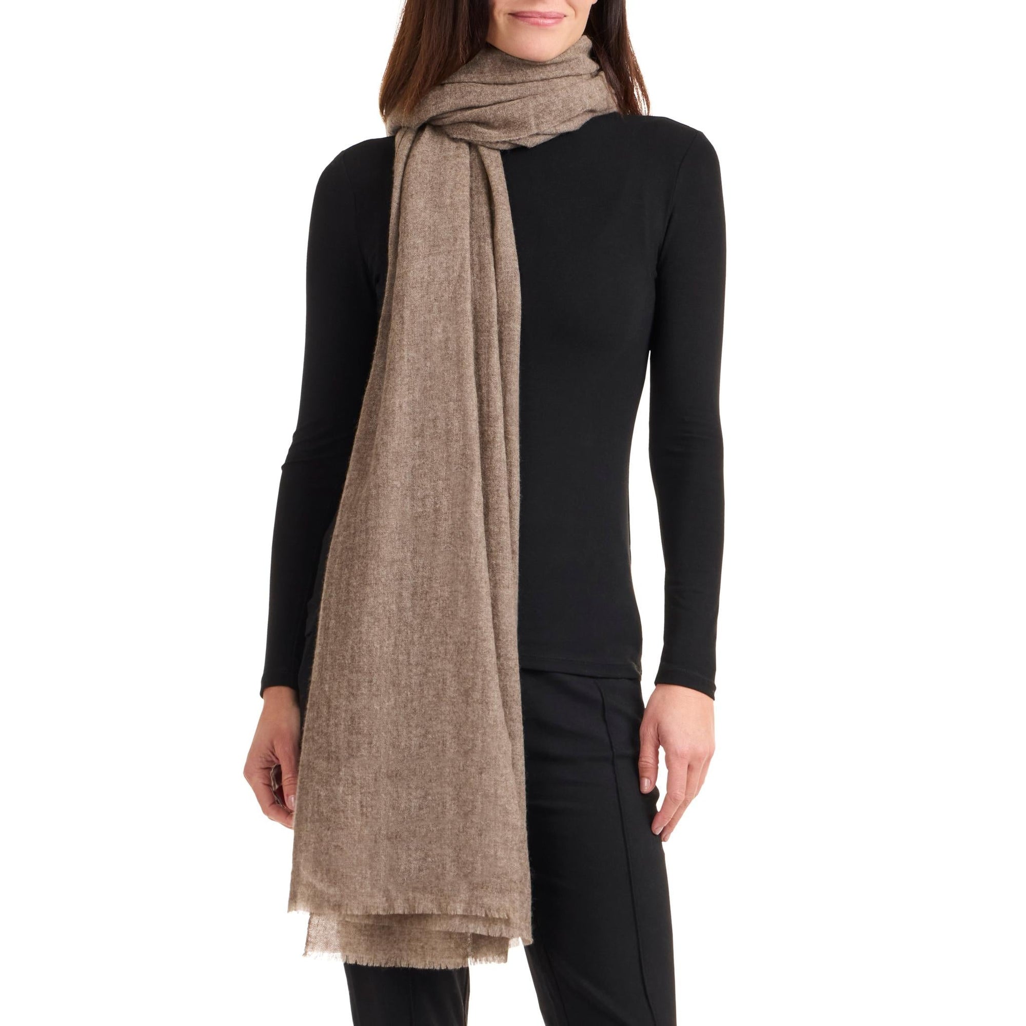 Amicale Cashmere | Women | Women's Wrap | Stone
