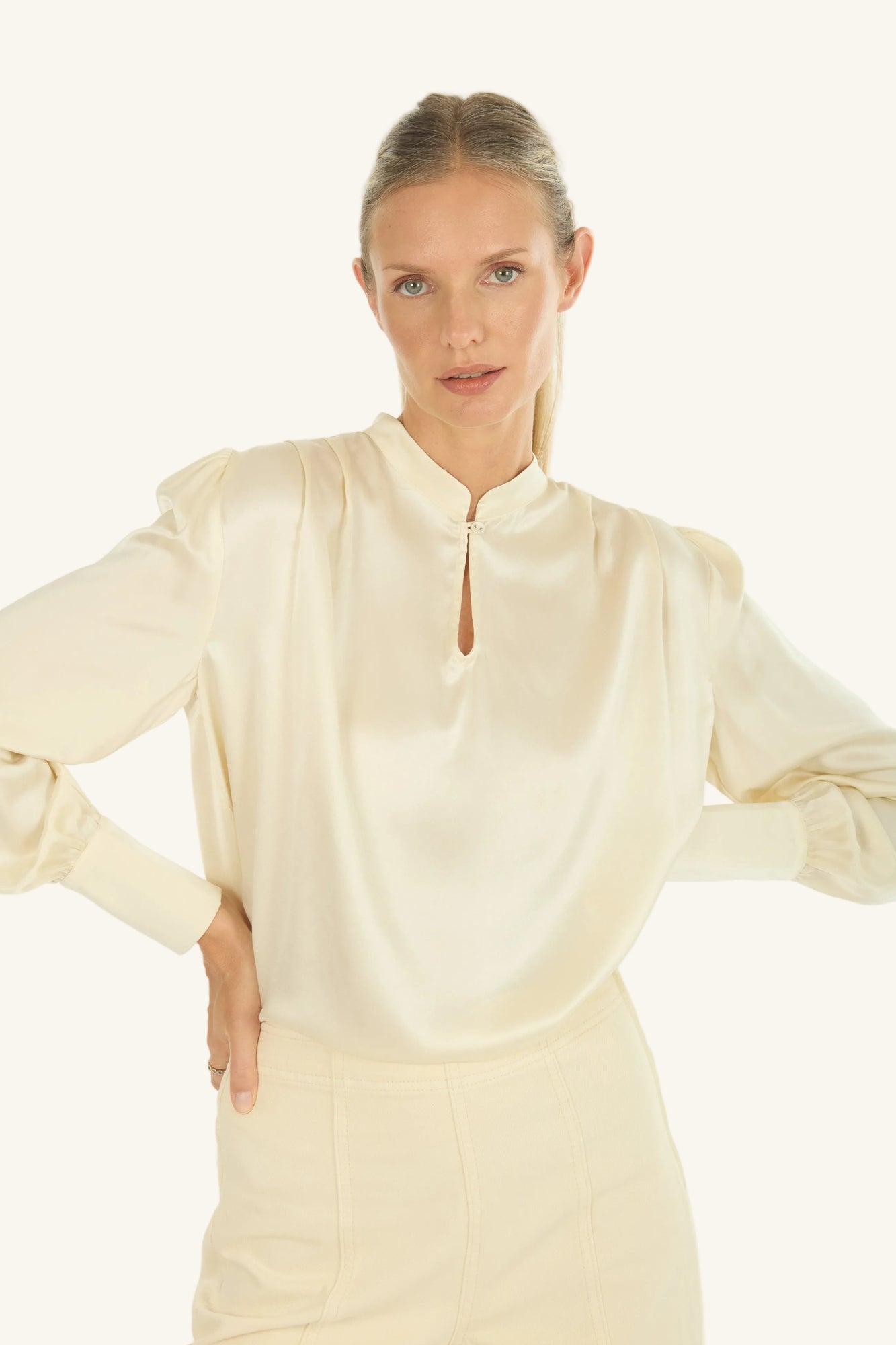 Arden Blouse | Creme