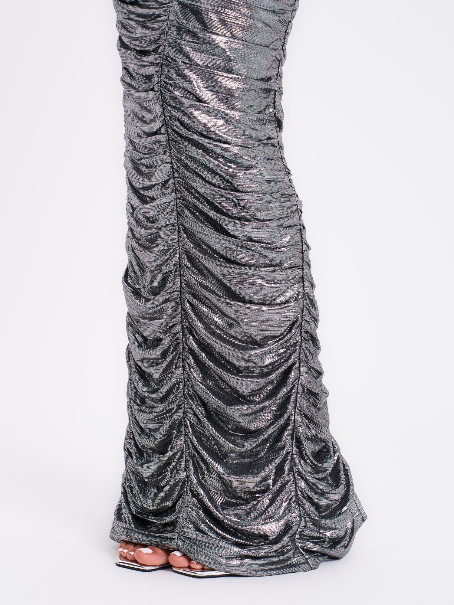 Abril Ruched Glitter Backless Gown | Silver