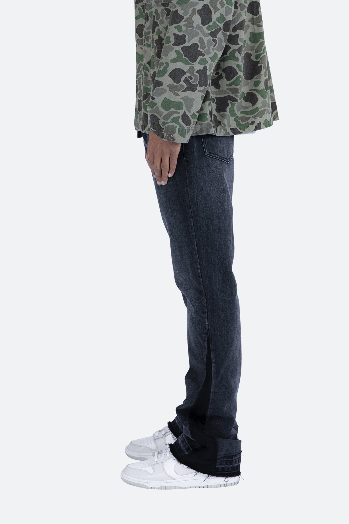 B119 Flare Denim | Black