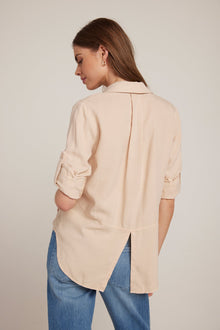 Split Back Button Down | Soft Tan