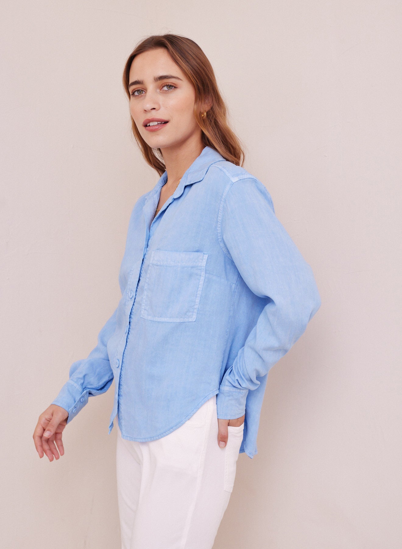 Dart Front Pocket Button Down | Bayside Blue