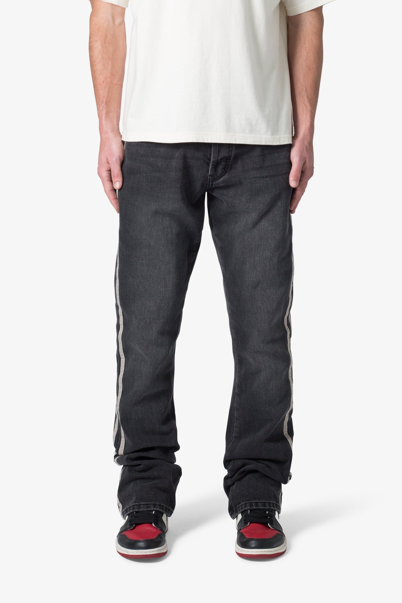 B683 Track Flare Denim | Black