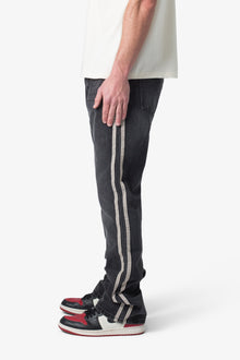 B683 Track Flare Denim | Black