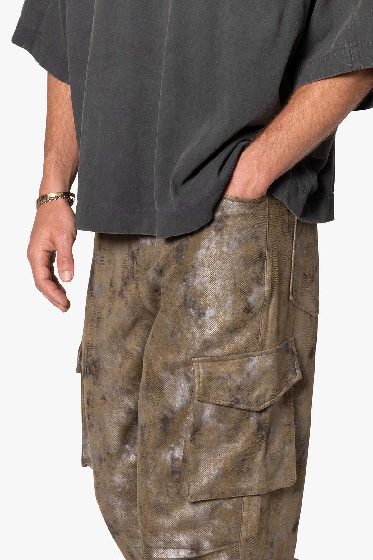 Baggy Dual Tone Sueded Cargo Pants | Olive