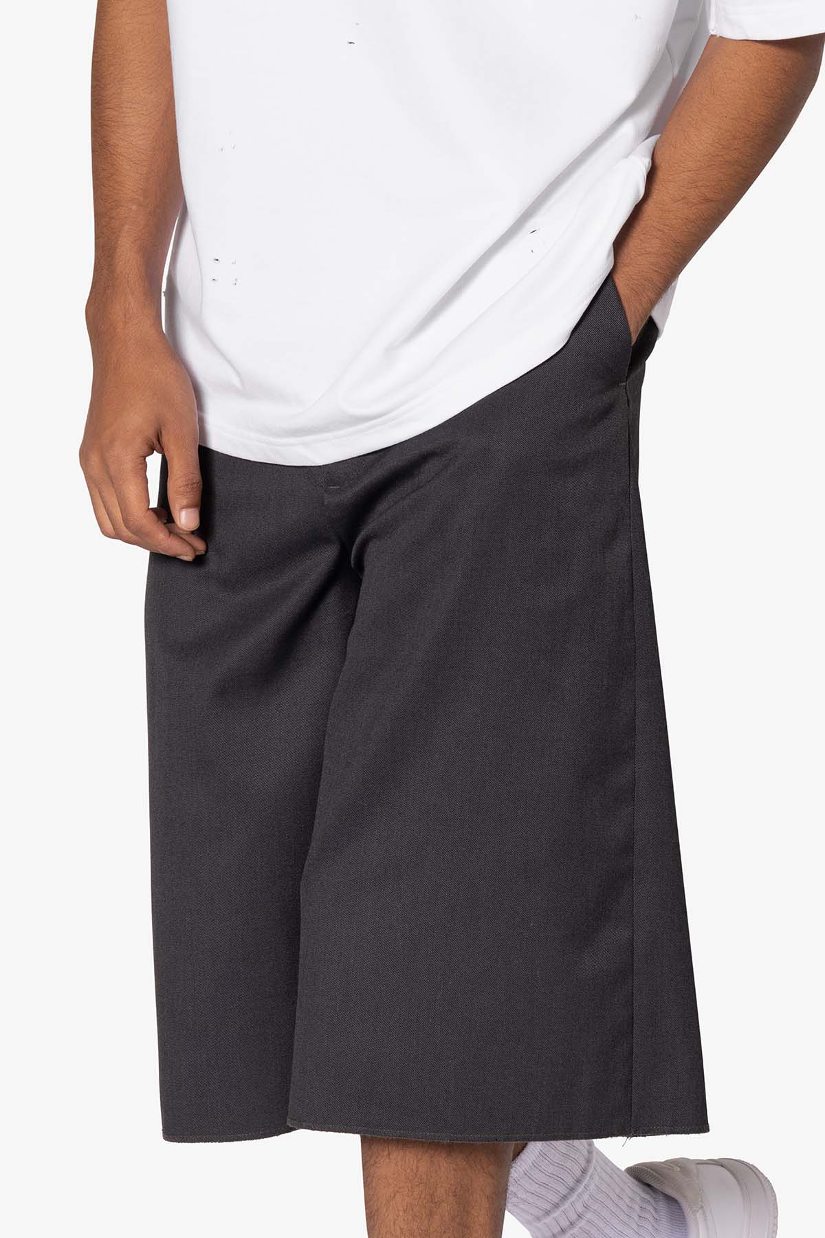 Baggy Pleated Shorts | Grey