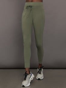 High Rise Sport Pocket Legging in Melt | Moss