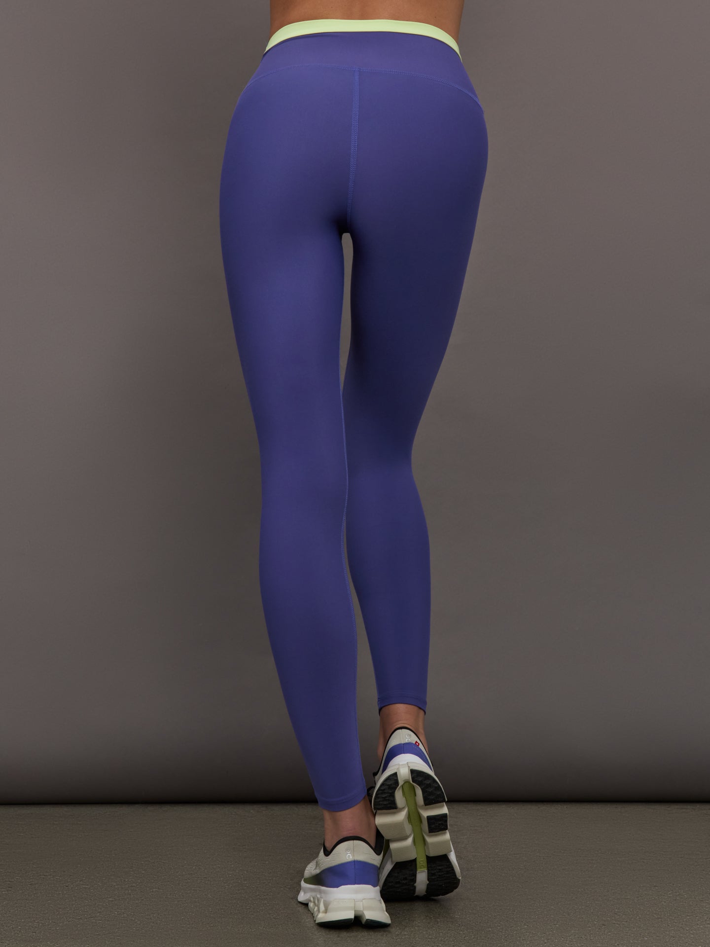Contrast Waistband Legging in Melt | Future Dusk / Matcha
