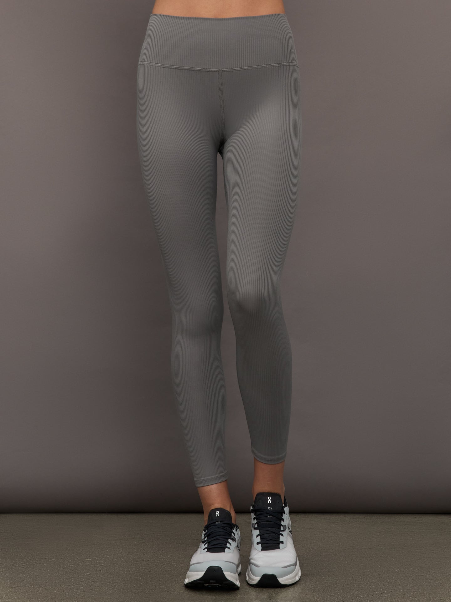 High Rise Legging in Ribbed Melt | Steel Grey