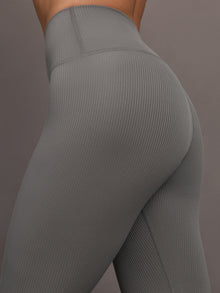 High Rise Legging in Ribbed Melt | Steel Grey