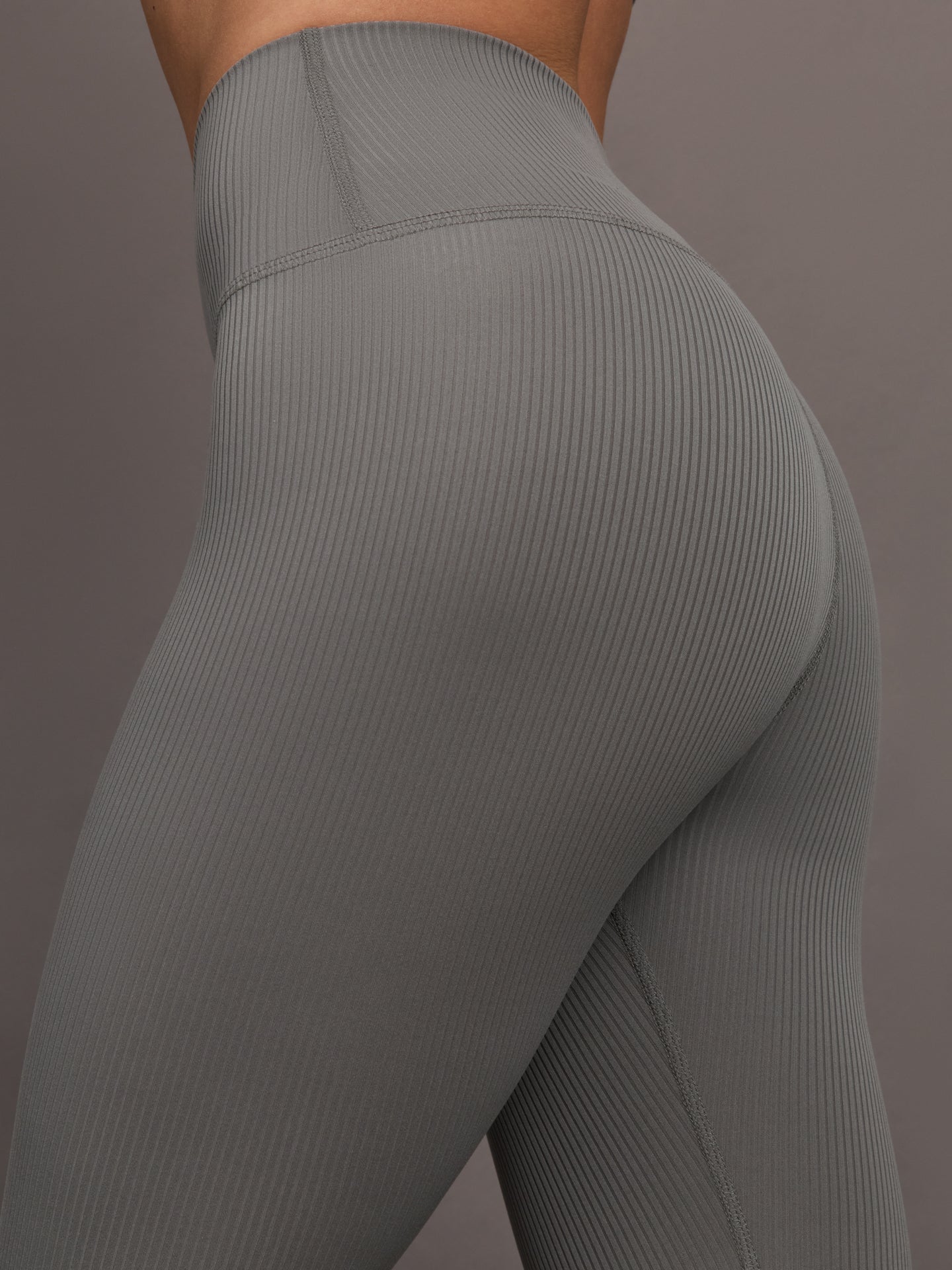 High Rise Legging in Ribbed Melt | Steel Grey
