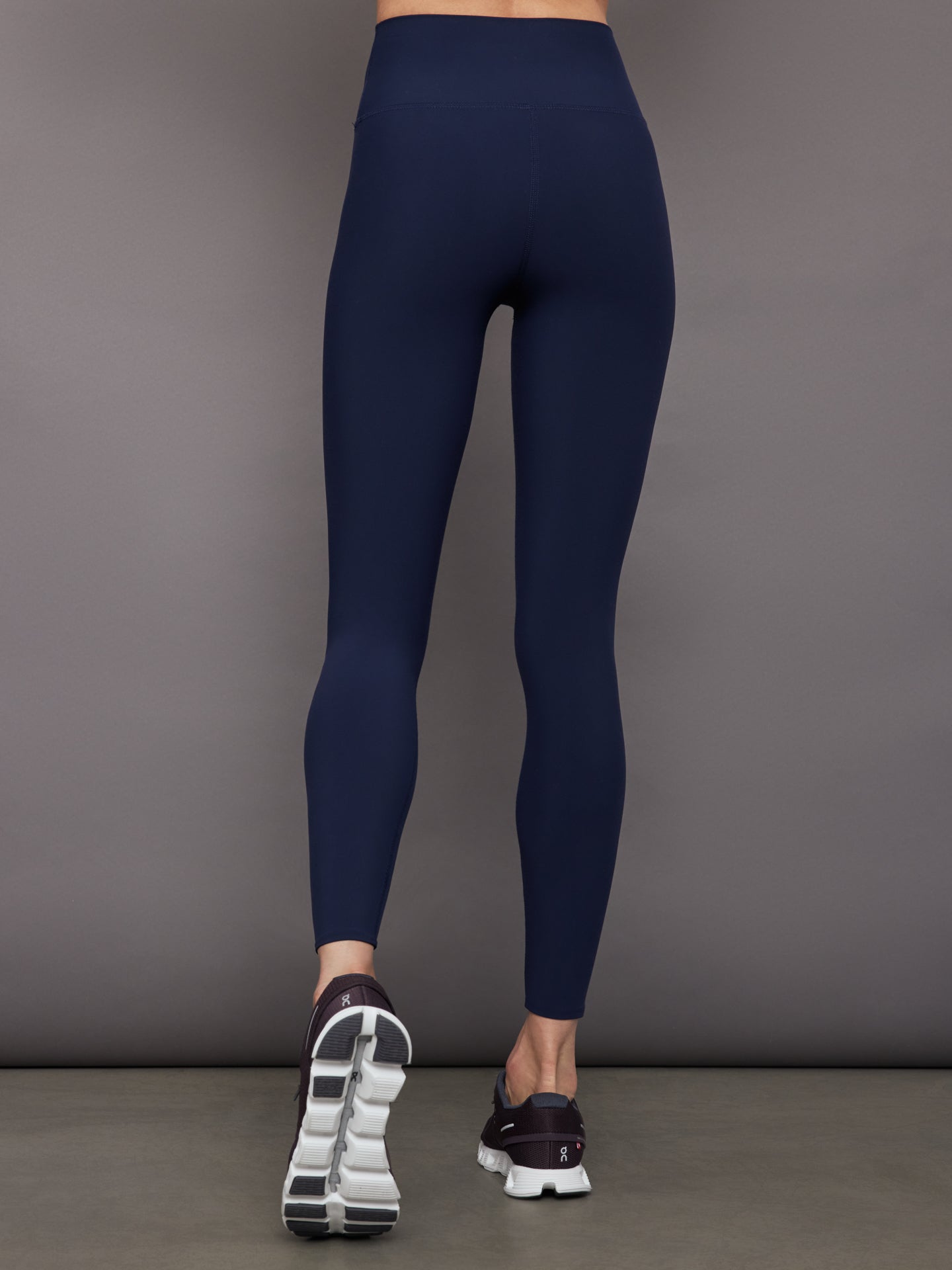 High Rise Legging in Melt | Navy Blazer
