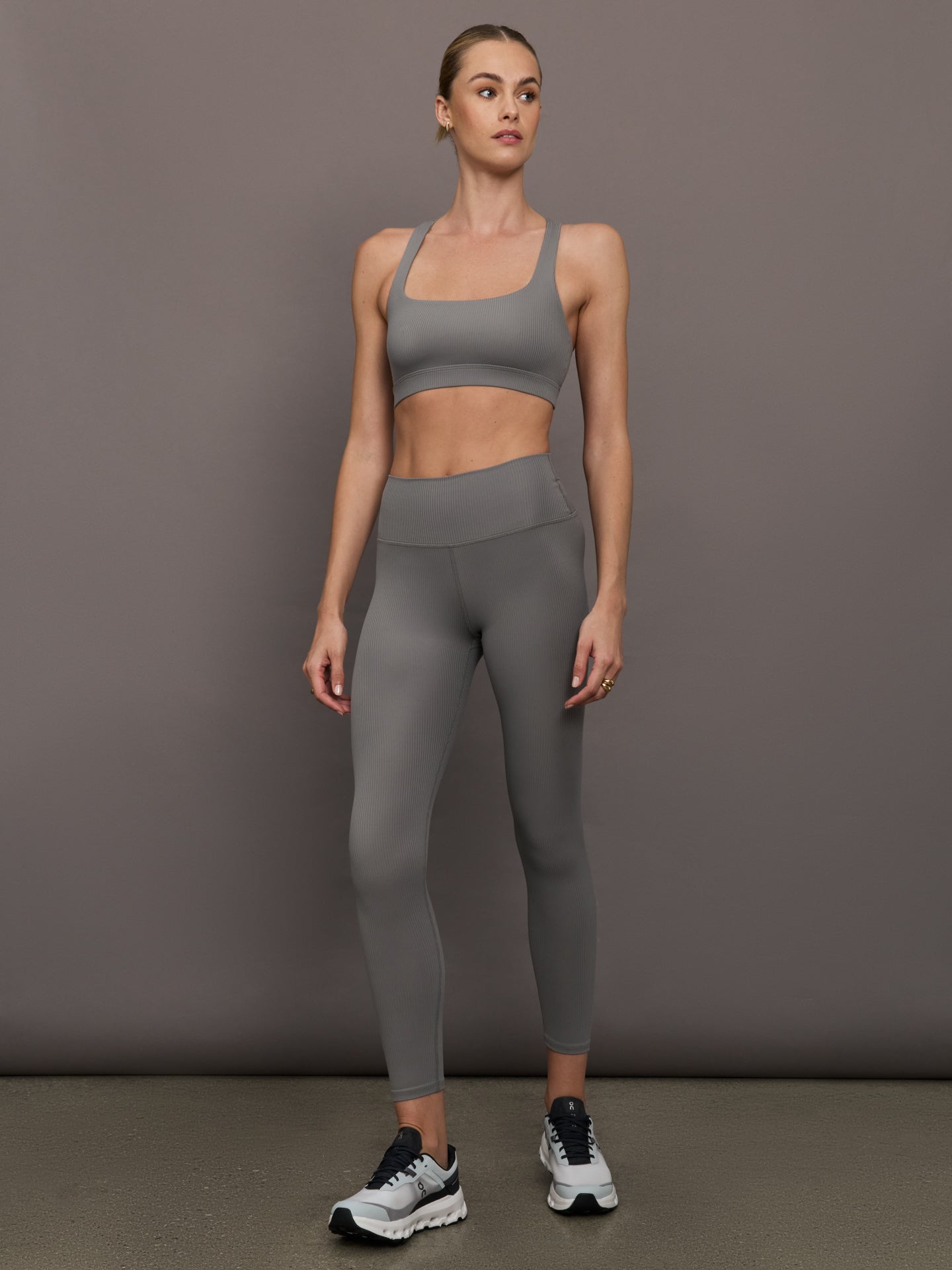High Rise Legging in Ribbed Melt | Steel Grey