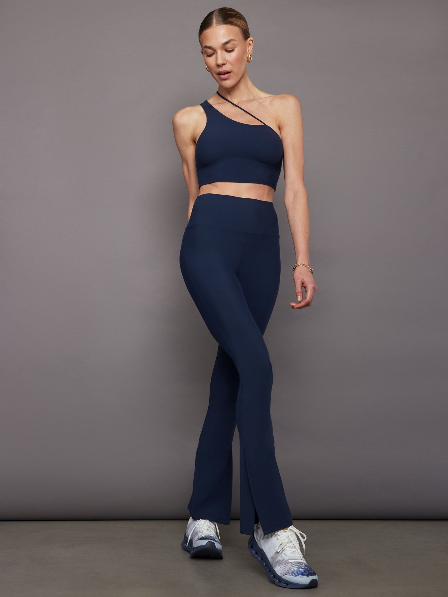 One Shoulder Convertible Bra Top in Melt | Navy Blazer